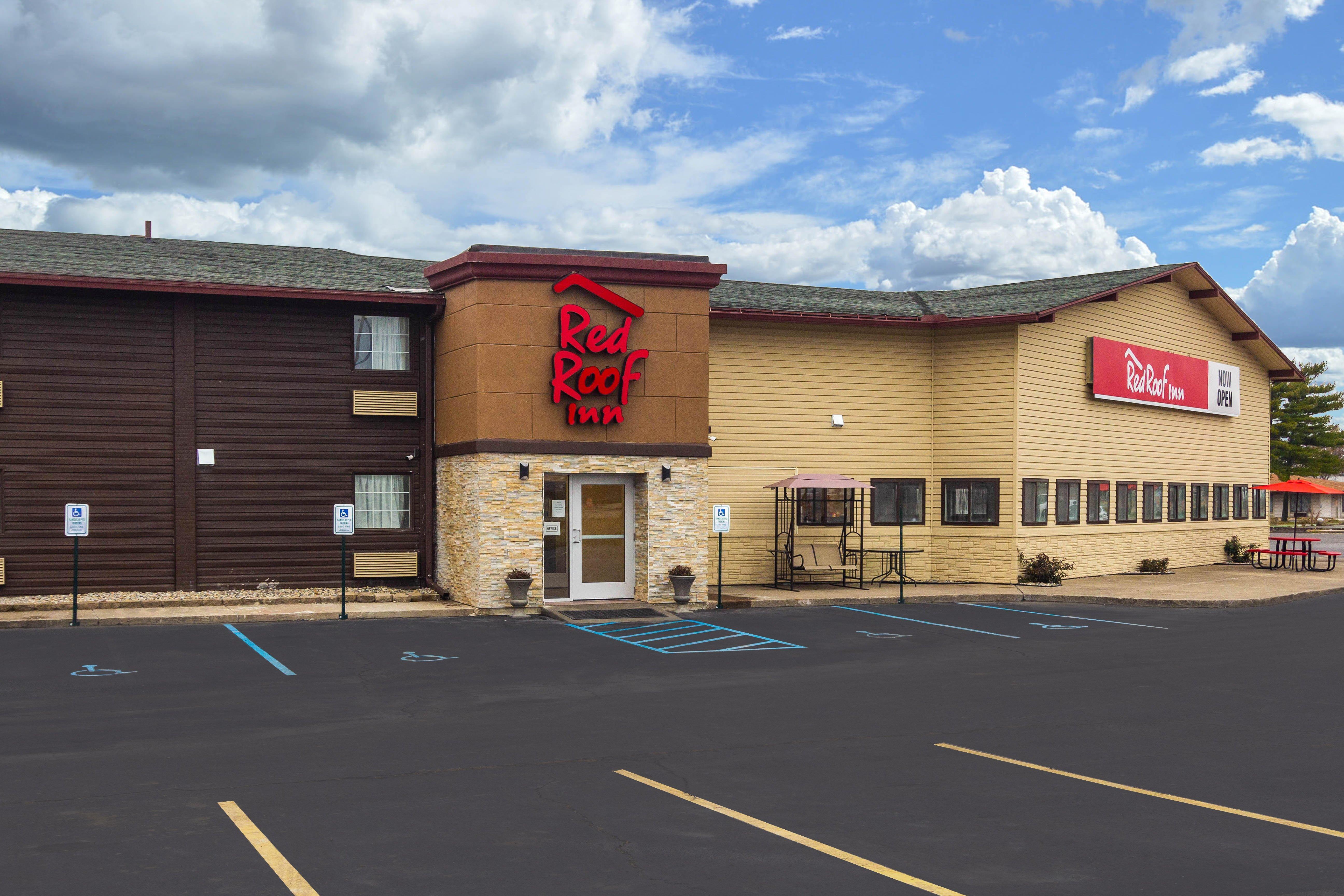 Red Roof Inn Perrysburg Exterior photo